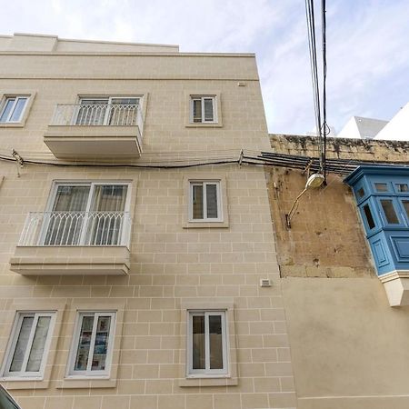 A Lovely 1Br Home With Balcony Just Off The Coast By 360 Estates St. Julian's Exterior foto
